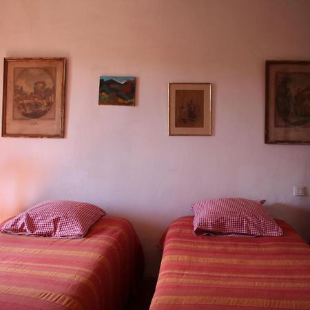 Sous L'Abricotier Bed and Breakfast Durban-Corbieres Eksteriør billede